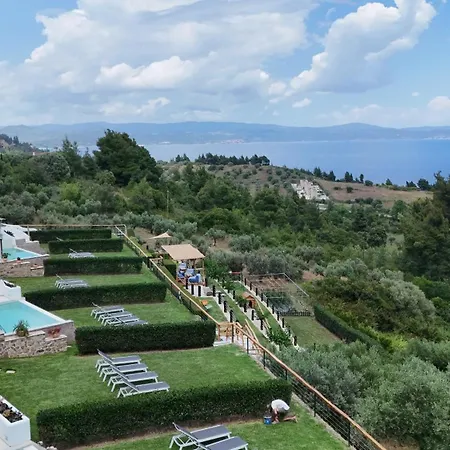 Xalonia Άγιος Νικόλαος